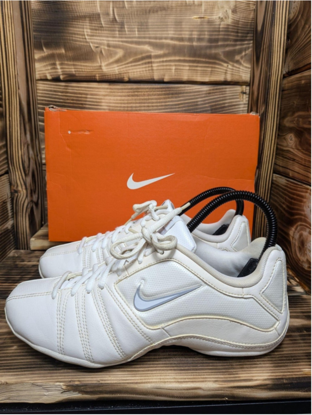 Nike One Spirit Cheer Shoes Womens Size 6 White Cheer Sneakers 448001 100